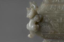 汉 玉龙尊